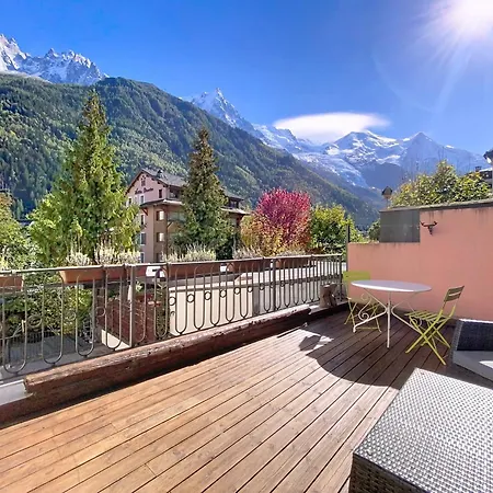 Hyper Centre . Terrasse Vue Mont Blanc . Parking Апартаменты Шамони