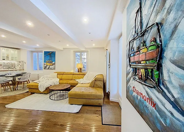 Hyper Centre . Terrasse Vue Mont Blanc . Parking Апартаменты Шамони