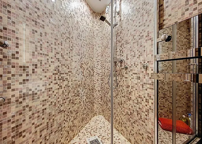 Hyper Centre . Terrasse Vue Mont Blanc . Parking